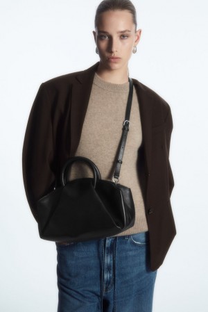 Black COS Fold Shoulder Bag - Leather Bags | BR84-Q0ZG