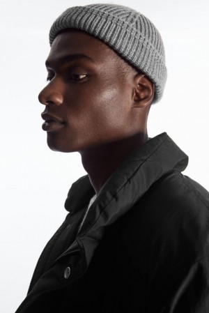 Black COS Short Merino Wool Beanie Hats | EH99-W3DA