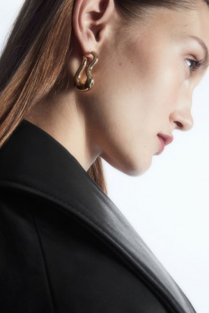 Gold COS Wavy Hoop Earrings Jewelry & Jewellery | OY19-S9DA