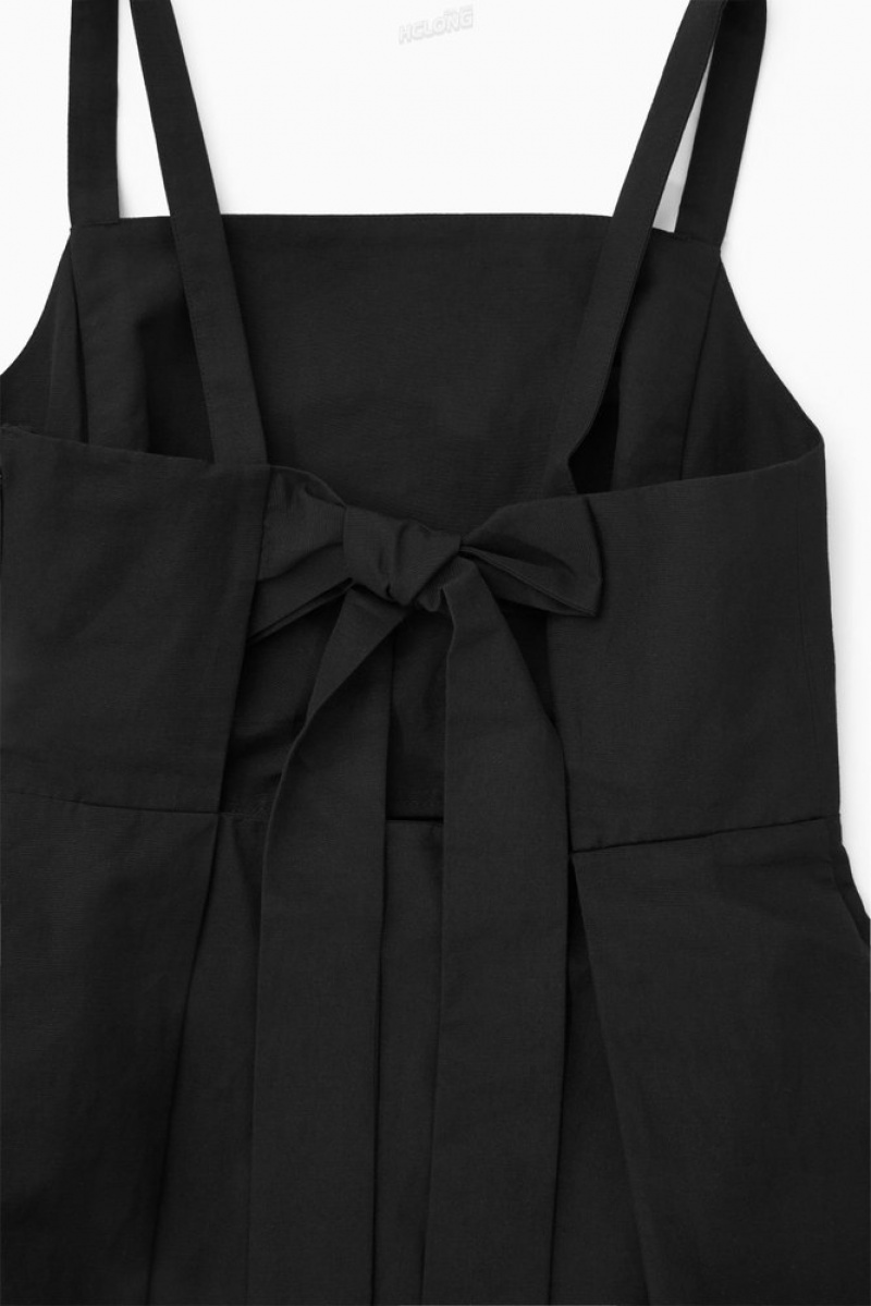 Black COS Open-Back Mini Pinafore Dress Dresses | CT55-O5VZ