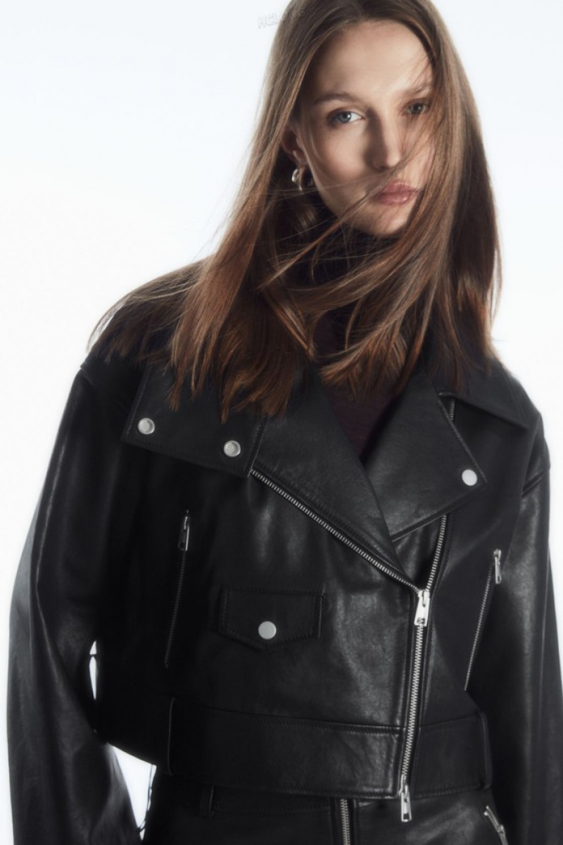 Black COS Oversized Cropped Leather Biker Jacket Coats & Jackets | ZD67-A4AE