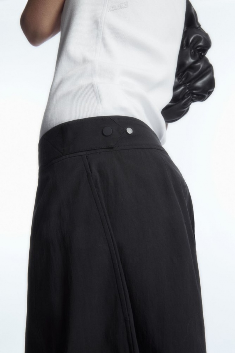 Black COS Utility Barrel-Leg Pants Pants | QJ08-E4HZ