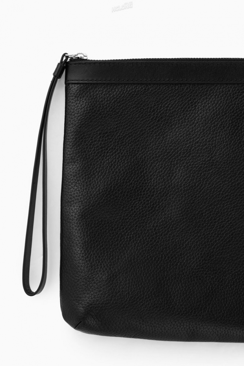 Black COS Zipped Folio Pouch - Grained Leather Bags & Wallets | SZ17-S8BC