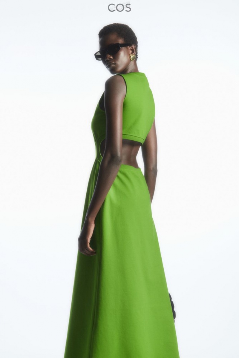 Green COS Sleeveless Cutout Maxi Dress Dresses | KY52-S1HN