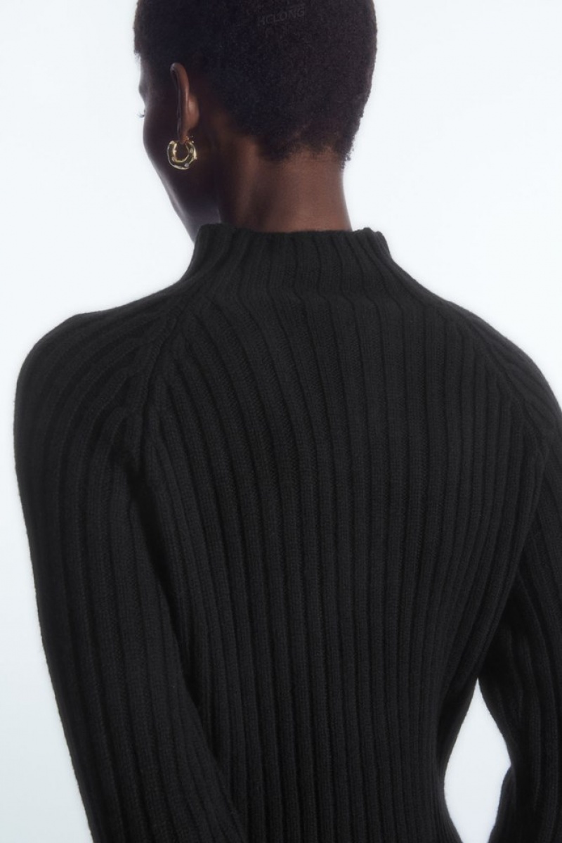 Off-White COS Ribbed Pure Cashmere Turtleneck Jumper Knitwear & Cardigans | ET80-Y0JA