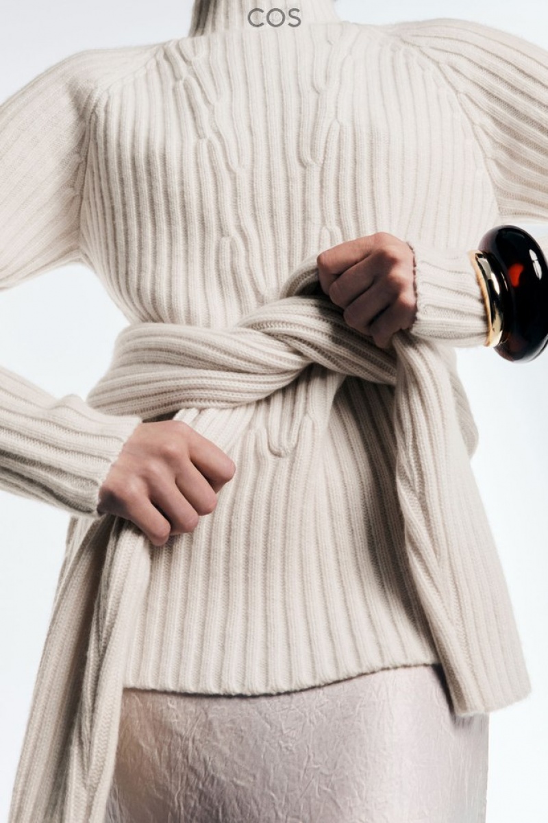 Off-White COS Ribbed Pure Cashmere Turtleneck Sweater Sweaters & Cardigans | VF41-U5MA